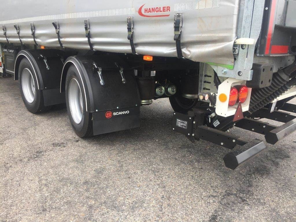 Hangler SZS-H 380 RoadRunner 27-pallers - Gardintrailer - Poluprikolica s ceradom: slika Hangler SZS-H 380 RoadRunner 27-pallers - Gardintrailer - Poluprikolica s ceradom Hangler SZS-H 380 RoadRunner 27-pallers - Gardintrailer - Poluprikolica s ceradom: slika Hangler SZS-H 380 RoadRunner 27-pallers - Gardintrailer - Poluprikolica s ceradom