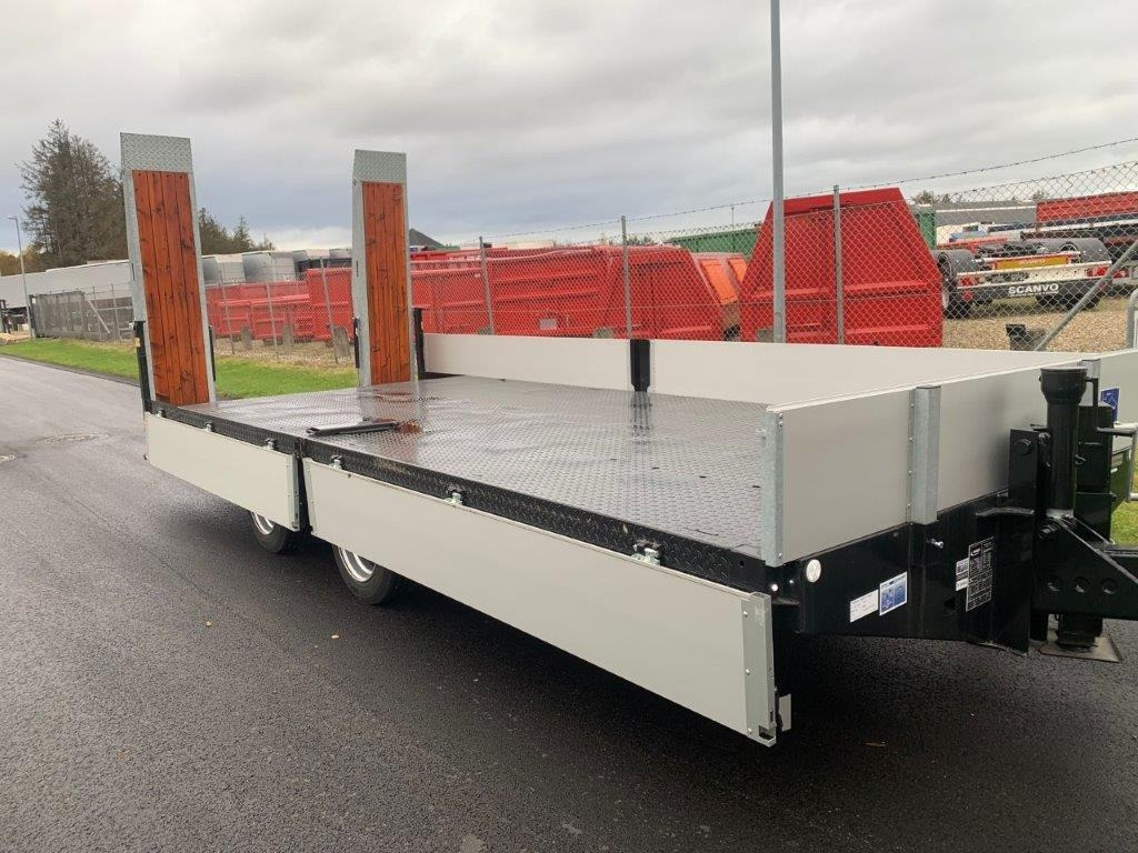 Hangler TPS-H 140 2 akslet kærre med ramper - Prikolica s niskim utovarivačem: slika Hangler TPS-H 140 2 akslet kærre med ramper - Prikolica s niskim utovarivačem Hangler TPS-H 140 2 akslet kærre med ramper - Prikolica s niskim utovarivačem: slika Hangler TPS-H 140 2 akslet kærre med ramper - Prikolica s niskim utovarivačem