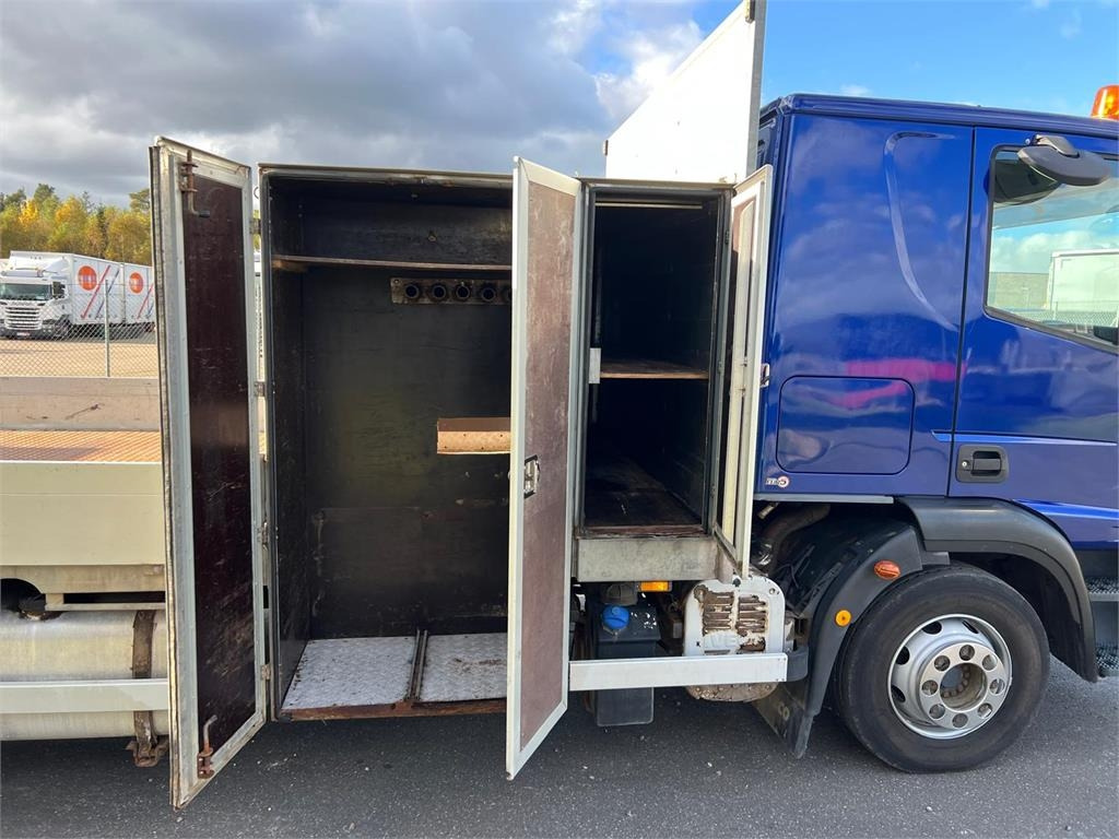 Iveco Euro Cargo 120 E22 - Autotransporter: slika Iveco Euro Cargo 120 E22 - Autotransporter Iveco Euro Cargo 120 E22 - Autotransporter: slika Iveco Euro Cargo 120 E22 - Autotransporter