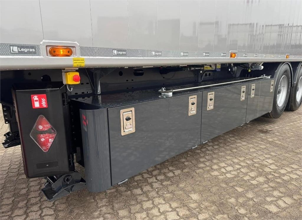 Legras 91m3 - Eco top aut presenning - Poluprikolica s pokretnim podom: slika Legras 91m3 - Eco top aut presenning - Poluprikolica s pokretnim podom Legras 91m3 - Eco top aut presenning - Poluprikolica s pokretnim podom: slika Legras 91m3 - Eco top aut presenning - Poluprikolica s pokretnim podom