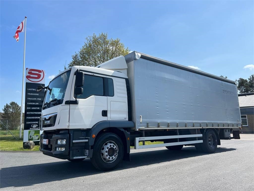 MAN TGM 18-340 BL - Kamion s ceradom: slika MAN TGM 18-340 BL - Kamion s ceradom MAN TGM 18-340 BL - Kamion s ceradom: slika MAN TGM 18-340 BL - Kamion s ceradom