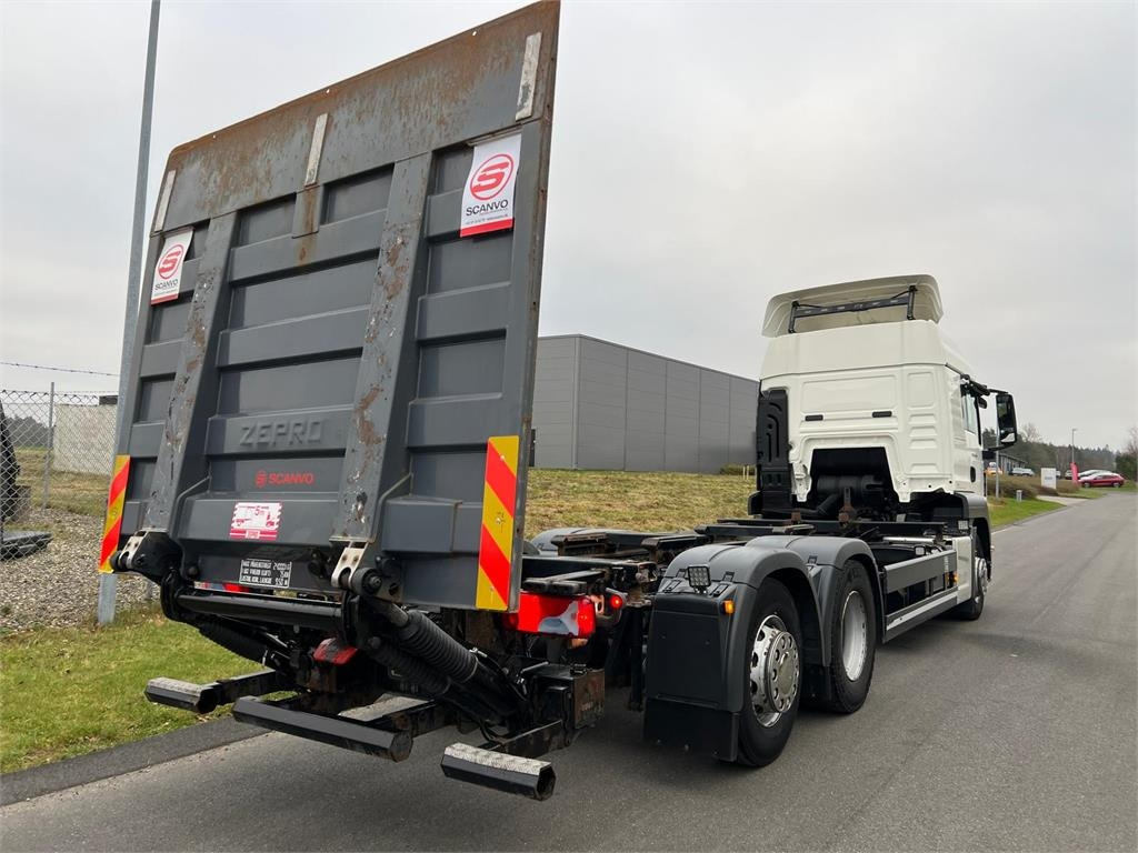 MAN TGS 26-500 6x2-4 LL - Transporter kontejnera/ Kamion s izmjenjivim sanducima: slika MAN TGS 26-500 6x2-4 LL - Transporter kontejnera/ Kamion s izmjenjivim sanducima MAN TGS 26-500 6x2-4 LL - Transporter kontejnera/ Kamion s izmjenjivim sanducima: slika MAN TGS 26-500 6x2-4 LL - Transporter kontejnera/ Kamion s izmjenjivim sanducima