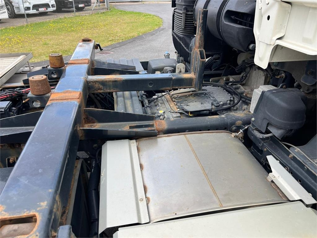 MAN TGS 26-500 6x2-4 LL - Transporter kontejnera/ Kamion s izmjenjivim sanducima: slika MAN TGS 26-500 6x2-4 LL - Transporter kontejnera/ Kamion s izmjenjivim sanducima MAN TGS 26-500 6x2-4 LL - Transporter kontejnera/ Kamion s izmjenjivim sanducima: slika MAN TGS 26-500 6x2-4 LL - Transporter kontejnera/ Kamion s izmjenjivim sanducima