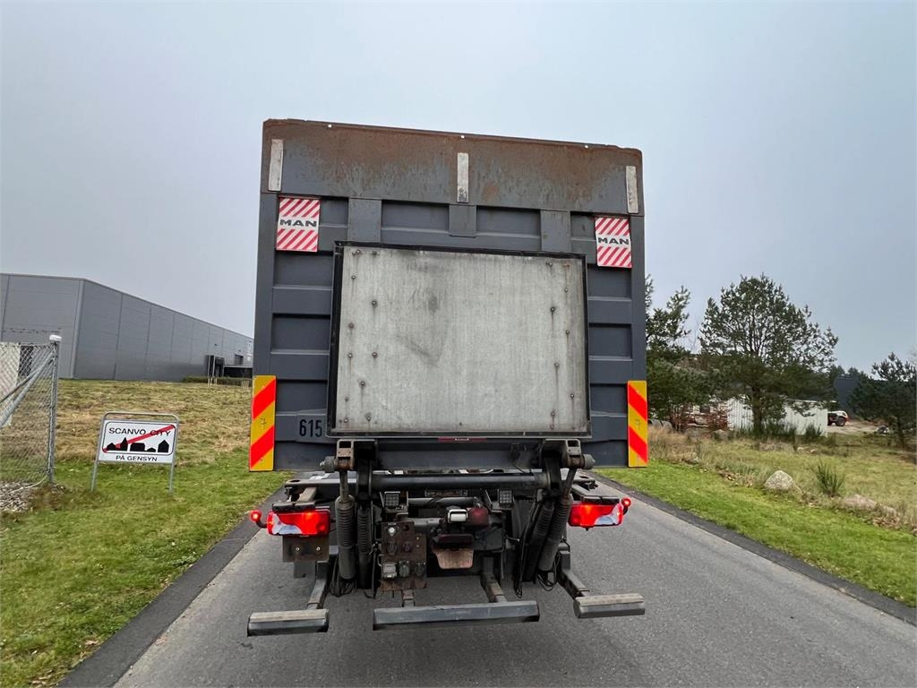 MAN TGS 26-500 6x2-4 LL - Transporter kontejnera/ Kamion s izmjenjivim sanducima: slika MAN TGS 26-500 6x2-4 LL - Transporter kontejnera/ Kamion s izmjenjivim sanducima MAN TGS 26-500 6x2-4 LL - Transporter kontejnera/ Kamion s izmjenjivim sanducima: slika MAN TGS 26-500 6x2-4 LL - Transporter kontejnera/ Kamion s izmjenjivim sanducima