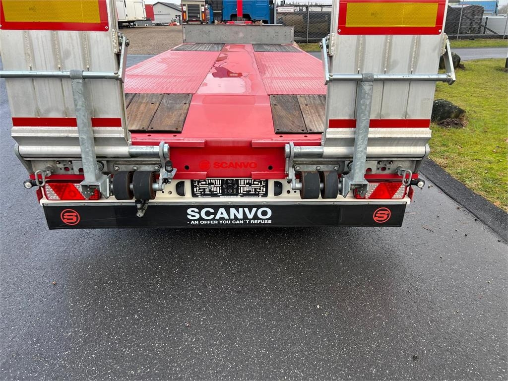 MAX Trailer MAX 300 - 7000 mm + ramper - Prikolica za prijevoz automobila: slika MAX Trailer MAX 300 - 7000 mm + ramper - Prikolica za prijevoz automobila MAX Trailer MAX 300 - 7000 mm + ramper - Prikolica za prijevoz automobila: slika MAX Trailer MAX 300 - 7000 mm + ramper - Prikolica za prijevoz automobila