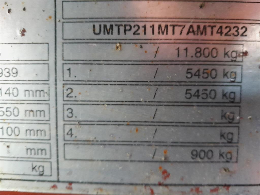 MTDK KC200 11,8 ton 5,2 mtr lad + ramper - Prikolica s niskim utovarivačem: slika MTDK KC200 11,8 ton 5,2 mtr lad + ramper - Prikolica s niskim utovarivačem MTDK KC200 11,8 ton 5,2 mtr lad + ramper - Prikolica s niskim utovarivačem: slika MTDK KC200 11,8 ton 5,2 mtr lad + ramper - Prikolica s niskim utovarivačem