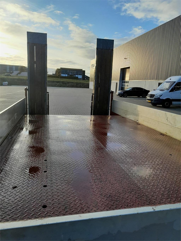 MTDK KC200 11,8 ton 5,2 mtr lad + ramper - Prikolica s niskim utovarivačem: slika MTDK KC200 11,8 ton 5,2 mtr lad + ramper - Prikolica s niskim utovarivačem MTDK KC200 11,8 ton 5,2 mtr lad + ramper - Prikolica s niskim utovarivačem: slika MTDK KC200 11,8 ton 5,2 mtr lad + ramper - Prikolica s niskim utovarivačem