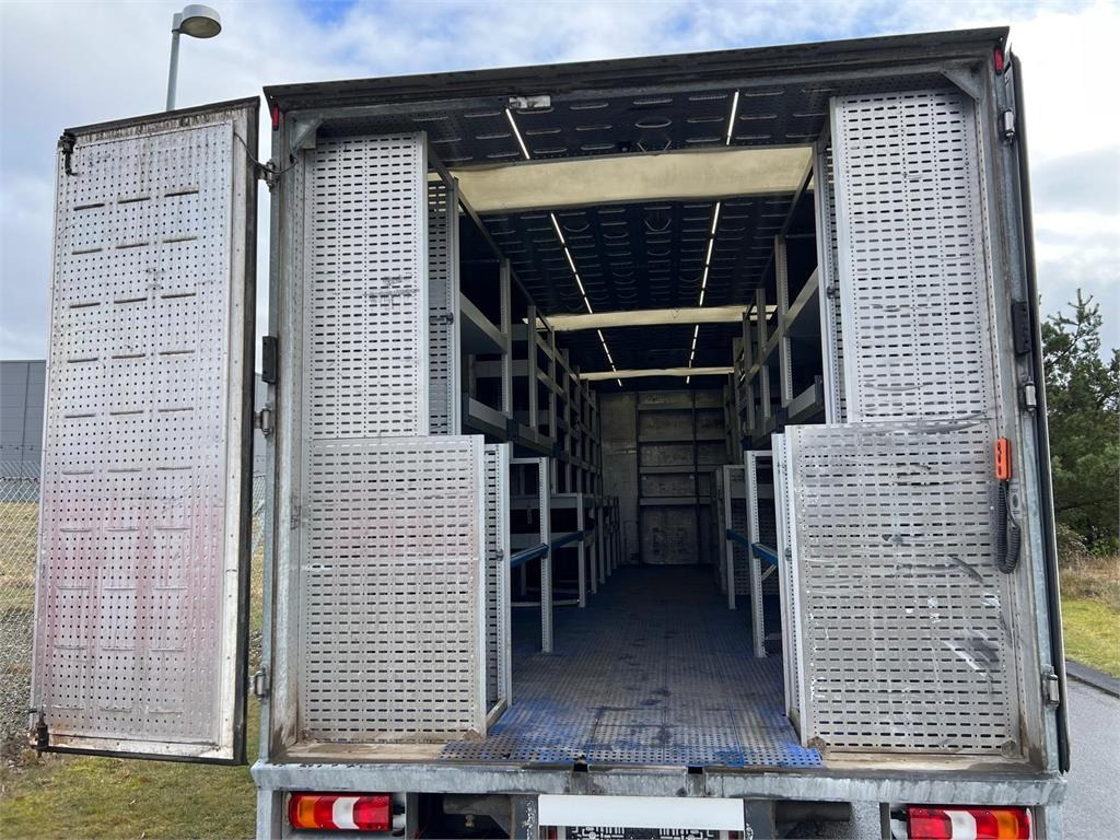 Mercedes-Benz Antos 1824 LnR - Kamion sandučar: slika Mercedes-Benz Antos 1824 LnR - Kamion sandučar Mercedes-Benz Antos 1824 LnR - Kamion sandučar: slika Mercedes-Benz Antos 1824 LnR - Kamion sandučar