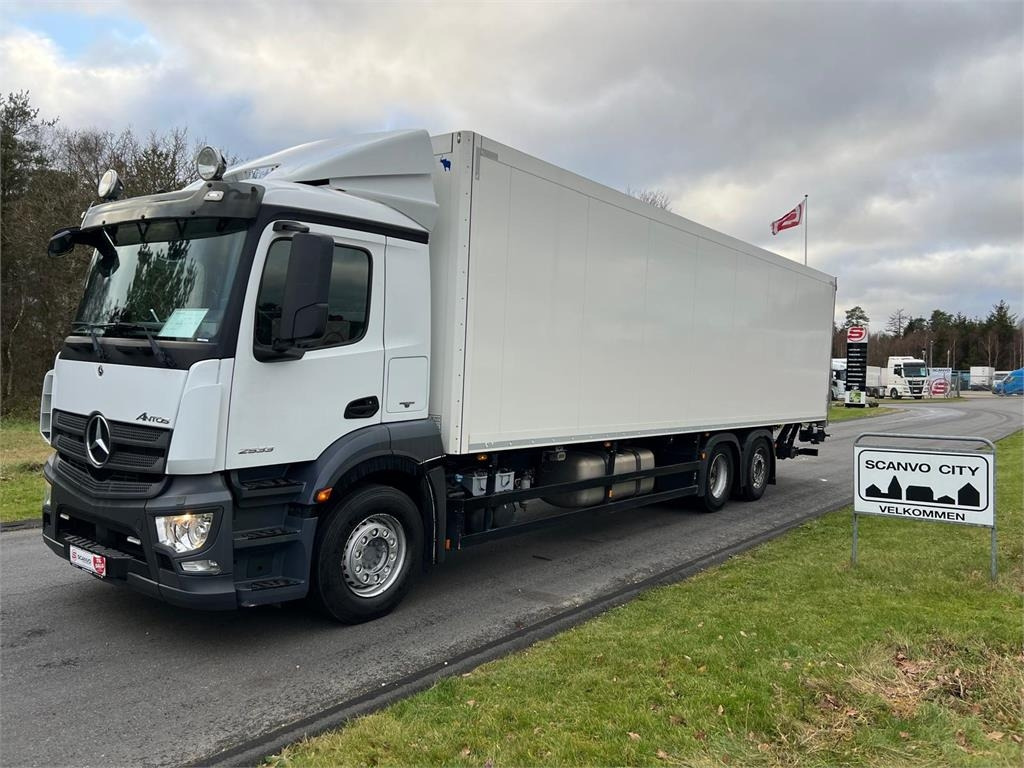 Mercedes-Benz Antos 2533 L - Kamion sandučar: slika Mercedes-Benz Antos 2533 L - Kamion sandučar Mercedes-Benz Antos 2533 L - Kamion sandučar: slika Mercedes-Benz Antos 2533 L - Kamion sandučar