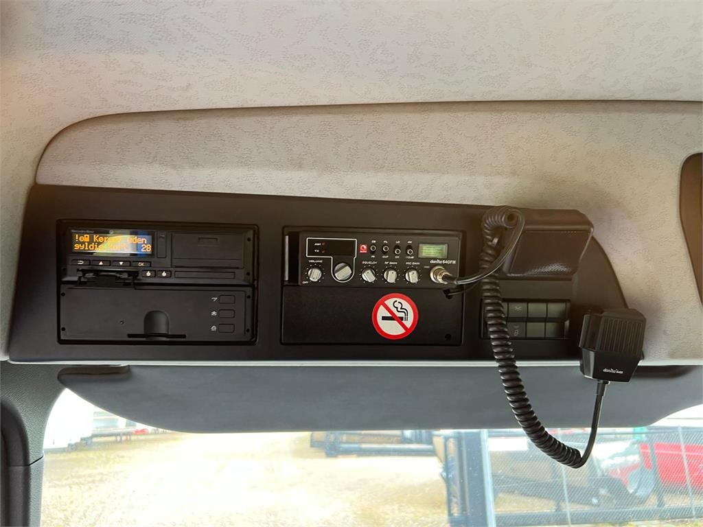 Utovarivač s proklizavajućim upravljanjem Mercedes-Benz Antos 2546 L: slika Utovarivač s proklizavajućim upravljanjem Mercedes-Benz Antos 2546 L