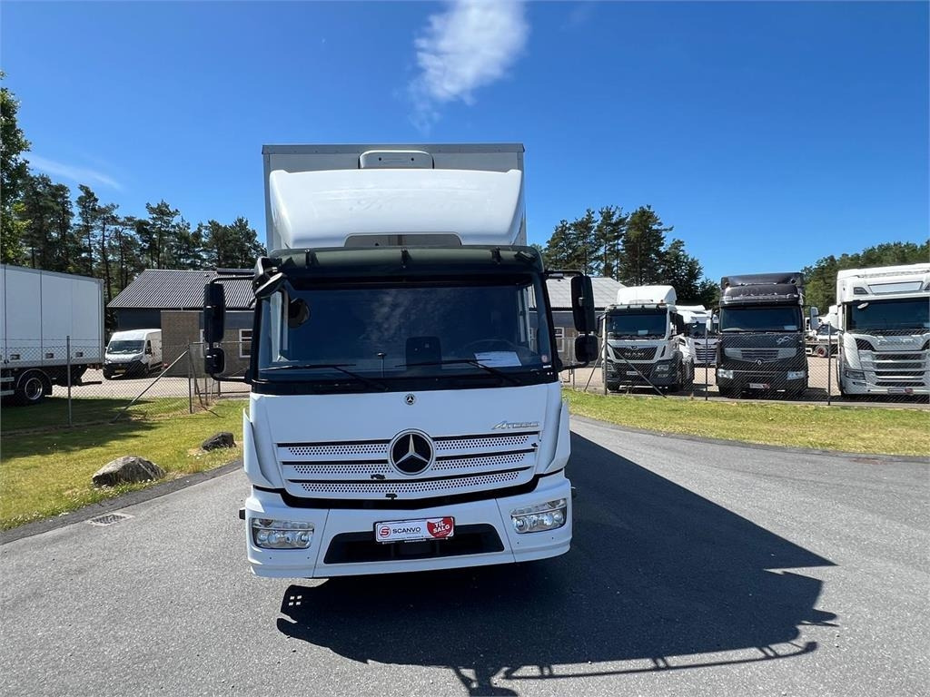 Mercedes-Benz Atego 1224 LnR - Kamion sandučar: slika Mercedes-Benz Atego 1224 LnR - Kamion sandučar Mercedes-Benz Atego 1224 LnR - Kamion sandučar: slika Mercedes-Benz Atego 1224 LnR - Kamion sandučar