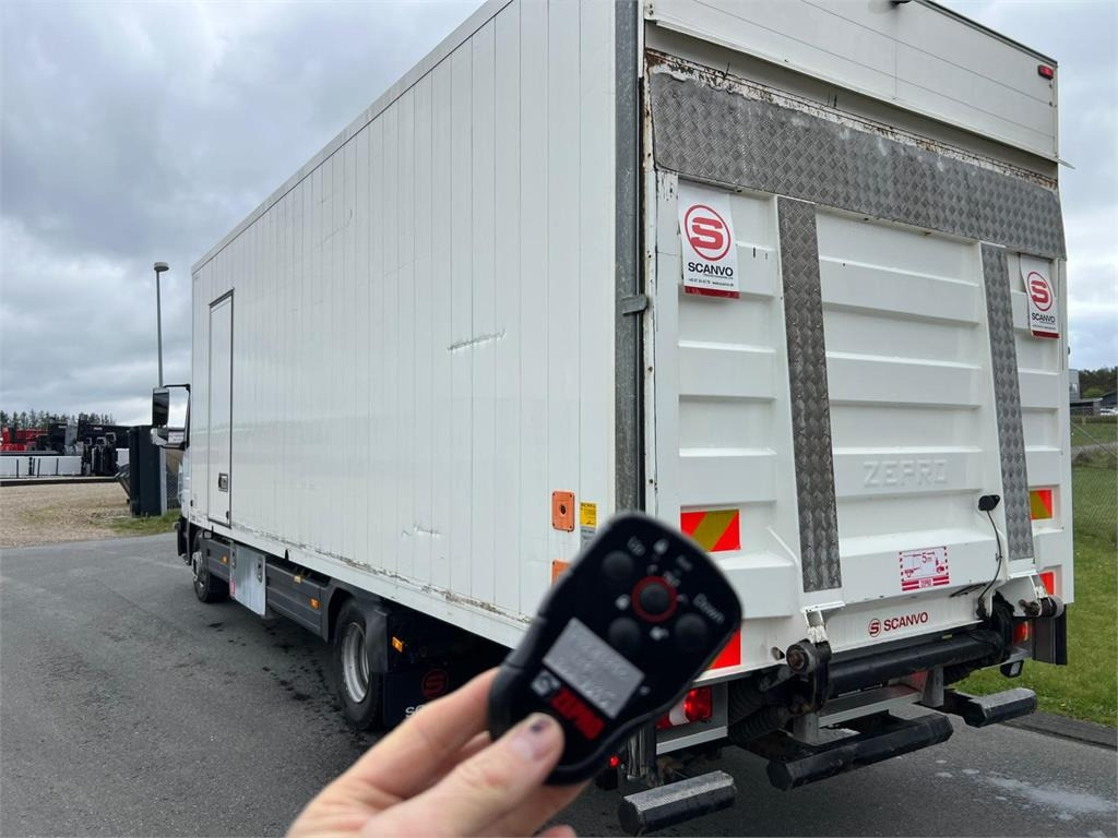 Mercedes-Benz Atego 1224 LnR - Kamion sandučar: slika Mercedes-Benz Atego 1224 LnR - Kamion sandučar Mercedes-Benz Atego 1224 LnR - Kamion sandučar: slika Mercedes-Benz Atego 1224 LnR - Kamion sandučar