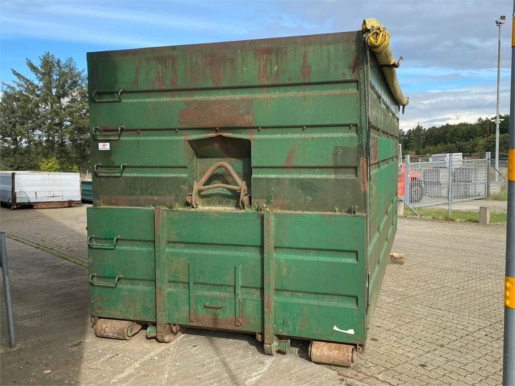 Micodan A-S 5850 mm - 32m3 - 1-2 bagsmæk - Tovarni sanduk: slika Micodan A-S 5850 mm - 32m3 - 1-2 bagsmæk - Tovarni sanduk Micodan A-S 5850 mm - 32m3 - 1-2 bagsmæk - Tovarni sanduk: slika Micodan A-S 5850 mm - 32m3 - 1-2 bagsmæk - Tovarni sanduk