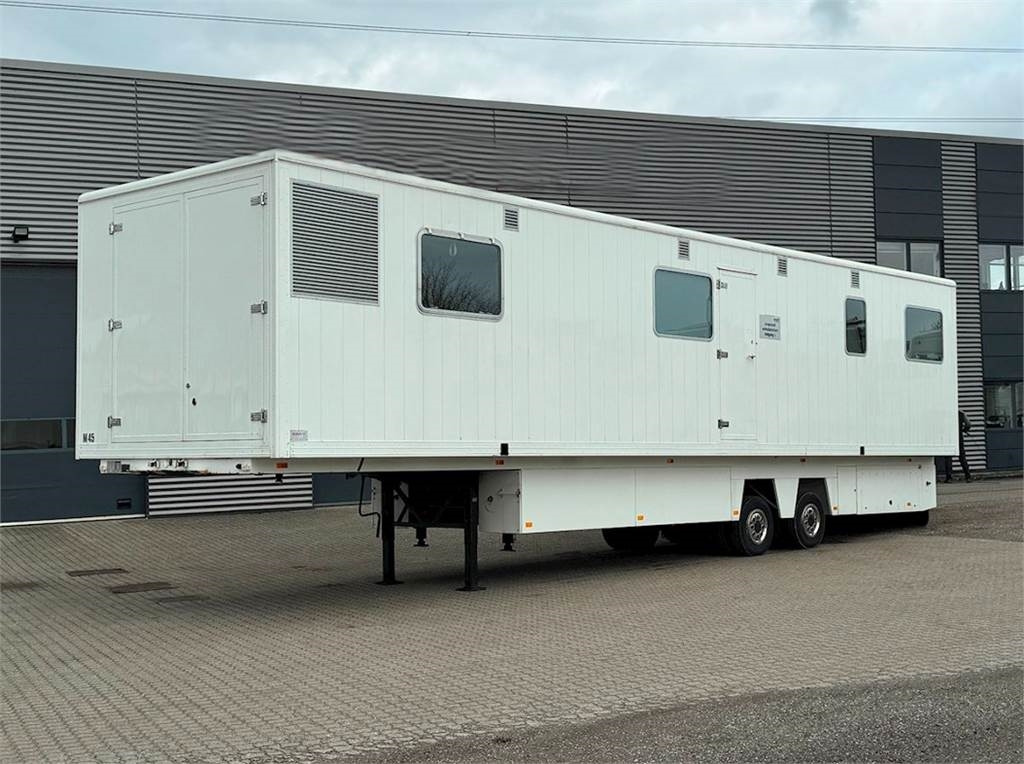 Smit Mammografi - hospital trailer - Poluprikolica: slika Smit Mammografi - hospital trailer - Poluprikolica Smit Mammografi - hospital trailer - Poluprikolica: slika Smit Mammografi - hospital trailer - Poluprikolica