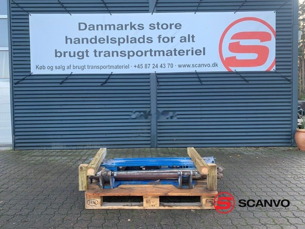 Hidraulični cilindar Scania Sneplovsbeslag  for Scania R 620 snow removal machine: slika Hidraulični cilindar Scania Sneplovsbeslag  for Scania R 620 snow removal machine