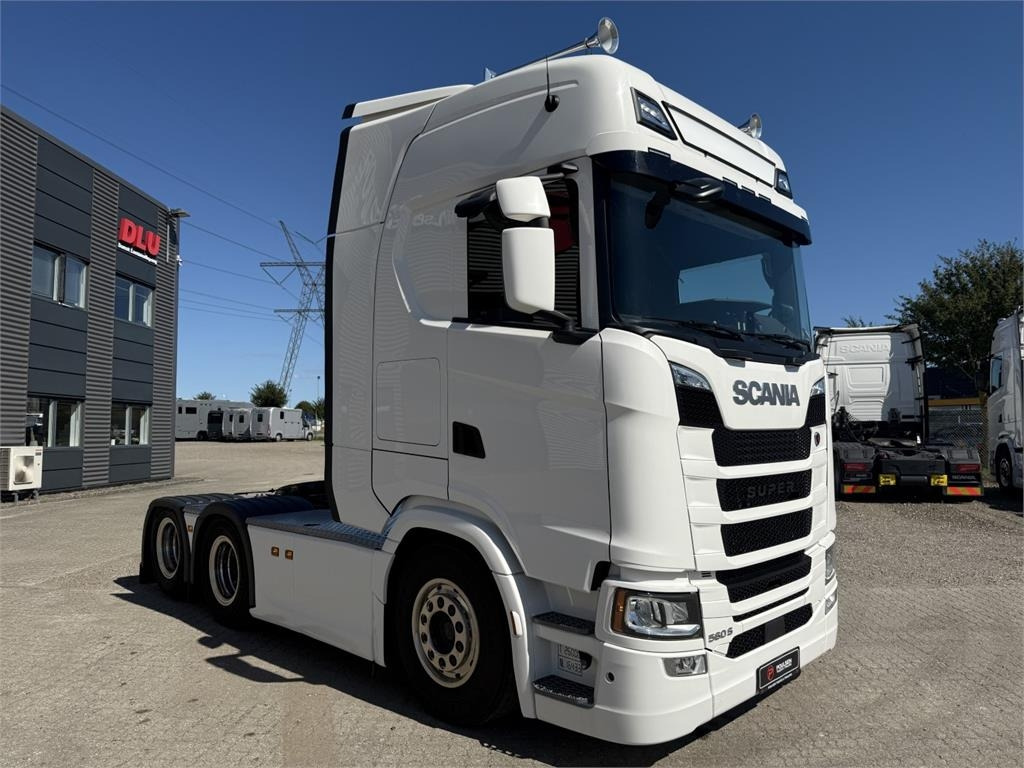 Scania S560 A 6x2 NB 2950 - Tegljač: slika Scania S560 A 6x2 NB 2950 - Tegljač Scania S560 A 6x2 NB 2950 - Tegljač: slika Scania S560 A 6x2 NB 2950 - Tegljač