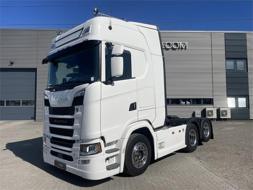 Scania S660 A 6x2 NB 2950 - Tegljač: slika Scania S660 A 6x2 NB 2950 - Tegljač Scania S660 A 6x2 NB 2950 - Tegljač: slika Scania S660 A 6x2 NB 2950 - Tegljač