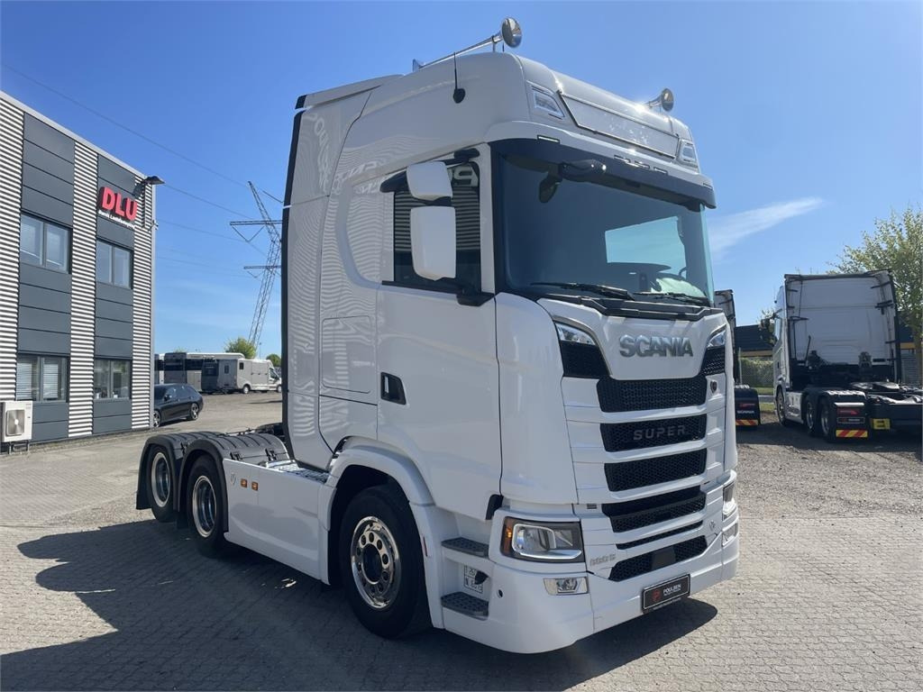 Scania S660 A 6x2 NB 2950 - Tegljač: slika Scania S660 A 6x2 NB 2950 - Tegljač Scania S660 A 6x2 NB 2950 - Tegljač: slika Scania S660 A 6x2 NB 2950 - Tegljač