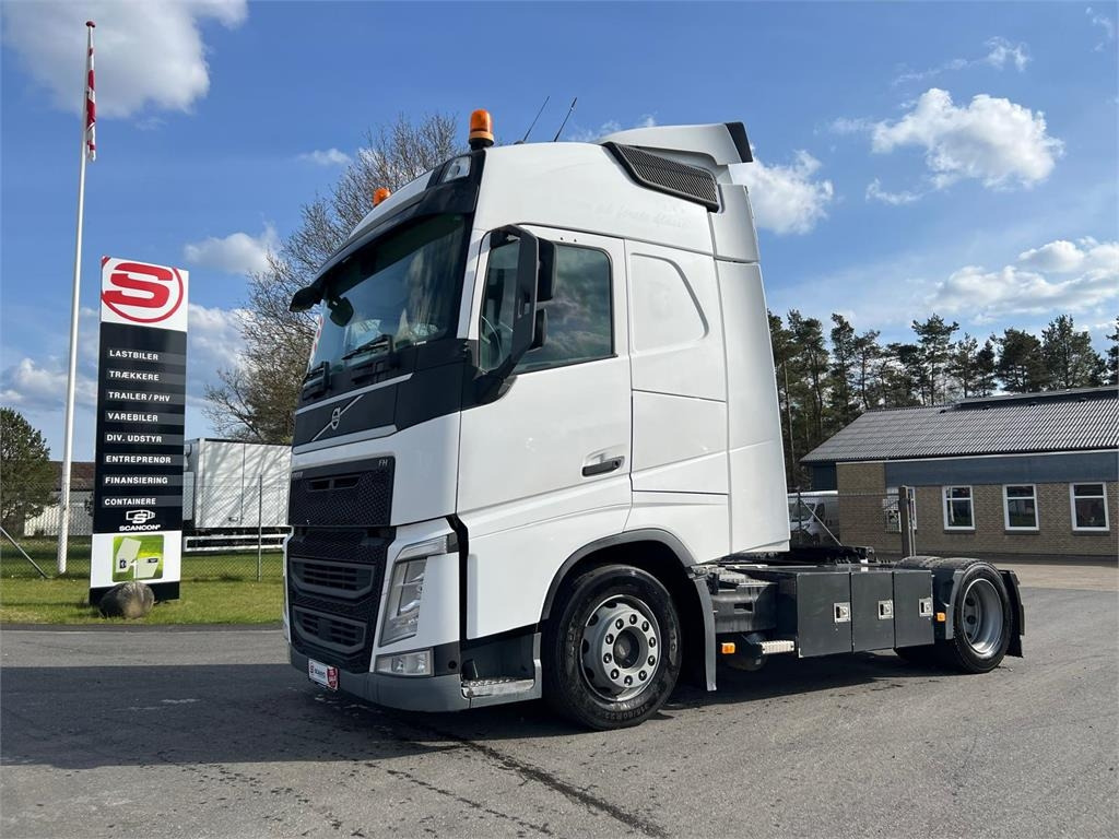 Volvo FH460 4x2 x-low mega - Tegljač: slika Volvo FH460 4x2 x-low mega - Tegljač Volvo FH460 4x2 x-low mega - Tegljač: slika Volvo FH460 4x2 x-low mega - Tegljač