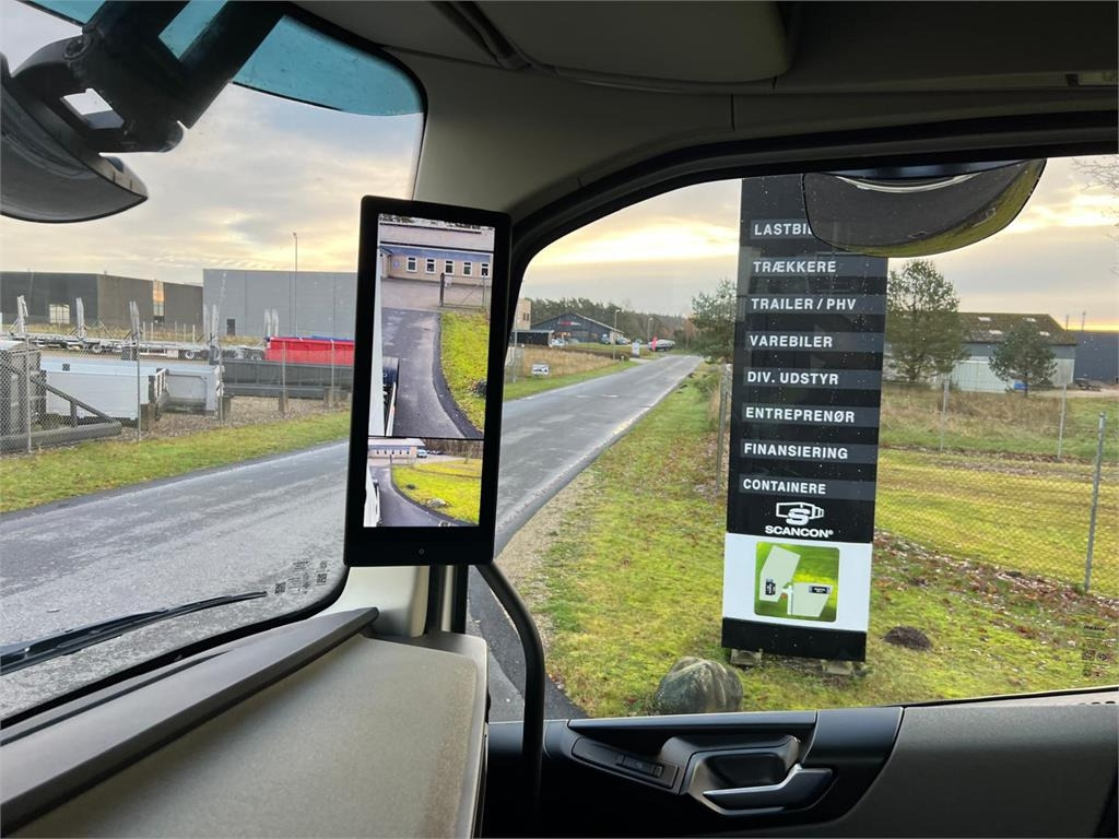 Volvo FH460 Aero + Klasse 3 - Tegljač: slika Volvo FH460 Aero + Klasse 3 - Tegljač Volvo FH460 Aero + Klasse 3 - Tegljač: slika Volvo FH460 Aero + Klasse 3 - Tegljač