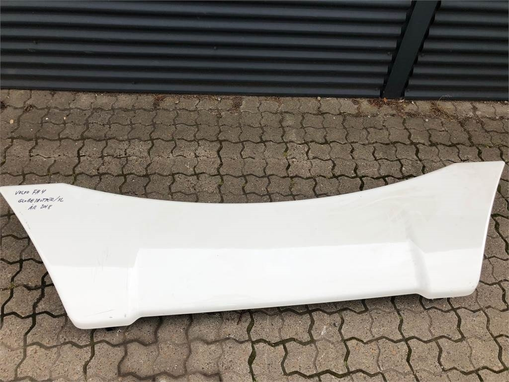 Volvo Tagspoiler Volvo FH Globetrotter 2018 - Aerodinamika/ Spojler: slika Volvo Tagspoiler Volvo FH Globetrotter 2018 - Aerodinamika/ Spojler Volvo Tagspoiler Volvo FH Globetrotter 2018 - Aerodinamika/ Spojler: slika Volvo Tagspoiler Volvo FH Globetrotter 2018 - Aerodinamika/ Spojler