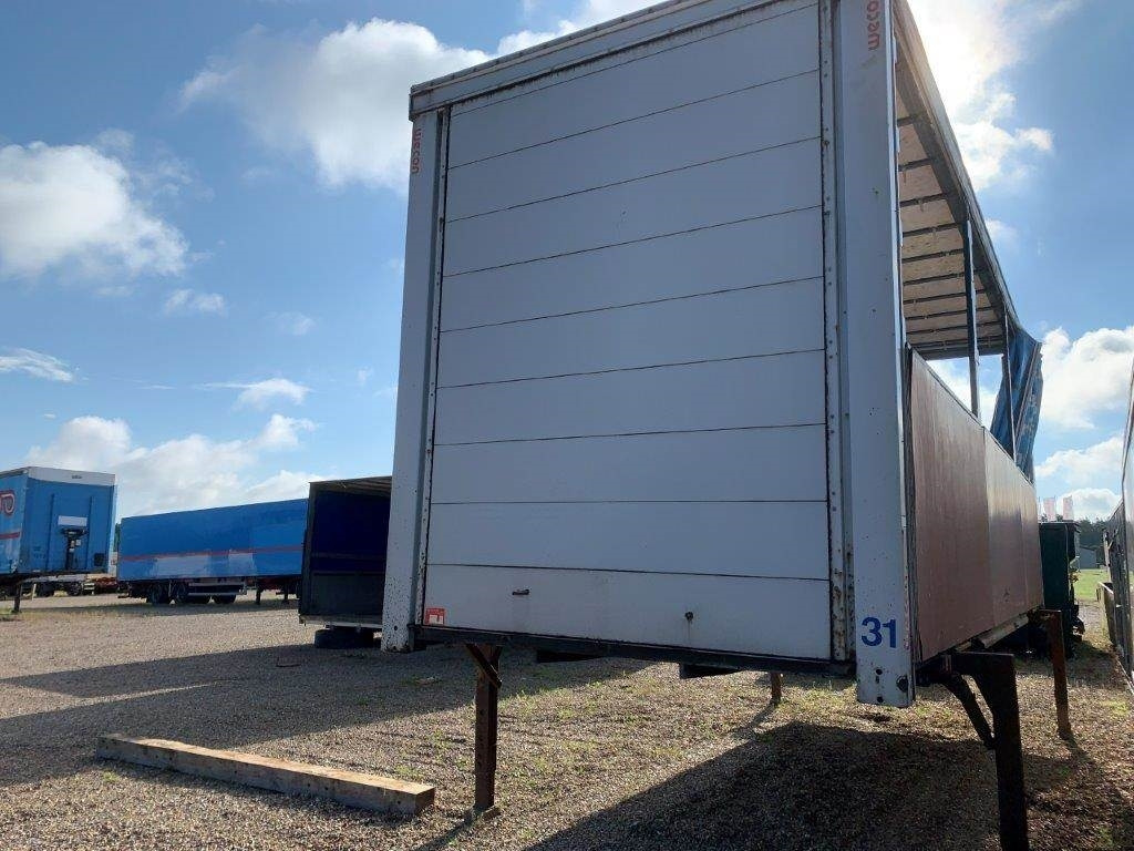Wecon WPR 782 NVSGA 7820 mm gardin veksellad + hæve tag - Izmjenjivi sanduk s bočnom kliznom ceradom: slika Wecon WPR 782 NVSGA 7820 mm gardin veksellad + hæve tag - Izmjenjivi sanduk s bočnom kliznom ceradom Wecon WPR 782 NVSGA 7820 mm gardin veksellad + hæve tag - Izmjenjivi sanduk s bočnom kliznom ceradom: slika Wecon WPR 782 NVSGA 7820 mm gardin veksellad + hæve tag - Izmjenjivi sanduk s bočnom kliznom ceradom