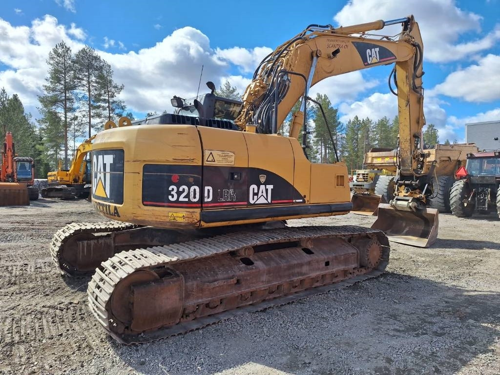 CAT 320DLRR PYÖRITTÄJÄLLÄ - Bager gusjeničar: slika CAT 320DLRR PYÖRITTÄJÄLLÄ - Bager gusjeničar CAT 320DLRR PYÖRITTÄJÄLLÄ - Bager gusjeničar: slika CAT 320DLRR PYÖRITTÄJÄLLÄ - Bager gusjeničar