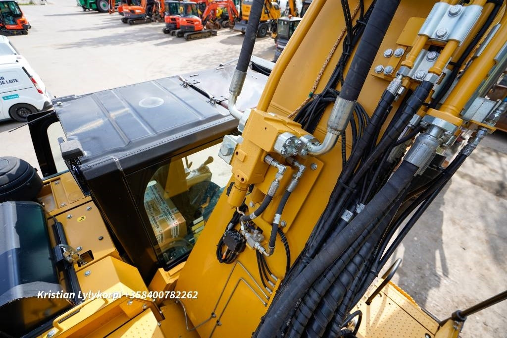 Bager gusjeničar CAT 335 F L CR: slika Bager gusjeničar CAT 335 F L CR