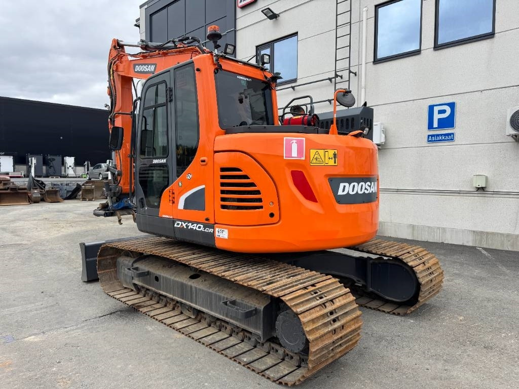 Doosan DX 140 LCR-5 Pyörittäjällä - Bager gusjeničar: slika Doosan DX 140 LCR-5 Pyörittäjällä - Bager gusjeničar Doosan DX 140 LCR-5 Pyörittäjällä - Bager gusjeničar: slika Doosan DX 140 LCR-5 Pyörittäjällä - Bager gusjeničar