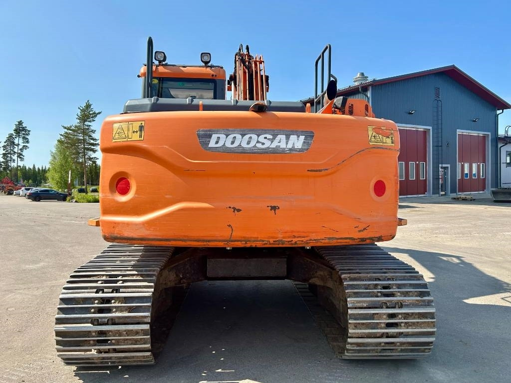 Doosan DX160LC-3 KALLISTAJA+PYÖRITTÄJÄ - Bager gusjeničar: slika Doosan DX160LC-3 KALLISTAJA+PYÖRITTÄJÄ - Bager gusjeničar Doosan DX160LC-3 KALLISTAJA+PYÖRITTÄJÄ - Bager gusjeničar: slika Doosan DX160LC-3 KALLISTAJA+PYÖRITTÄJÄ - Bager gusjeničar