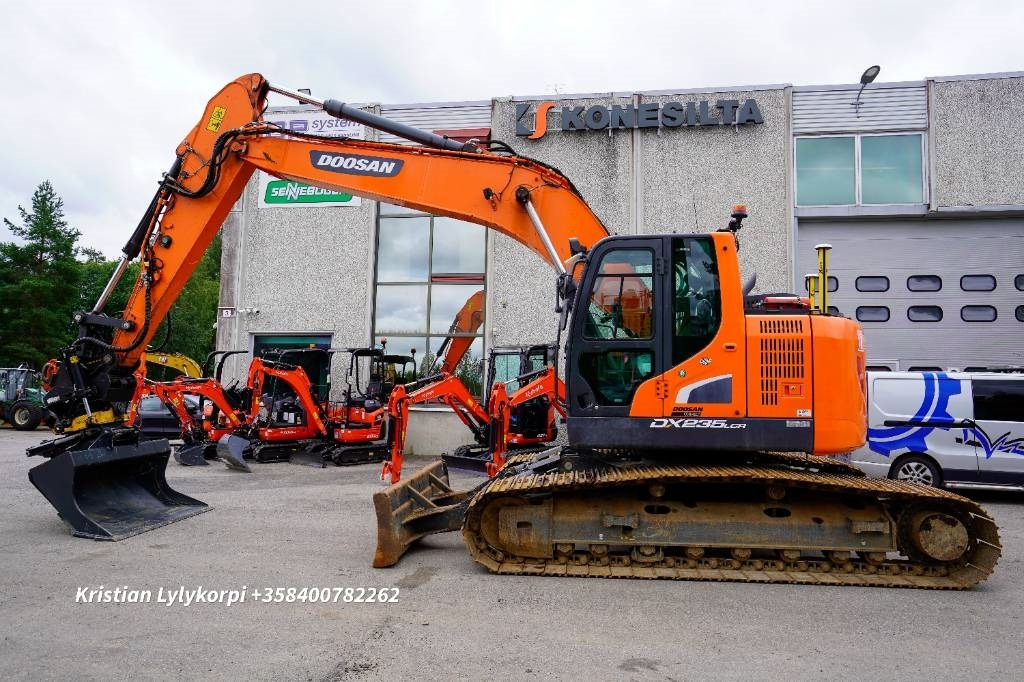 Doosan DX235LCR-5 3D NOVATRON EC-OIL - Bager gusjeničar: slika Doosan DX235LCR-5 3D NOVATRON EC-OIL - Bager gusjeničar Doosan DX235LCR-5 3D NOVATRON EC-OIL - Bager gusjeničar: slika Doosan DX235LCR-5 3D NOVATRON EC-OIL - Bager gusjeničar