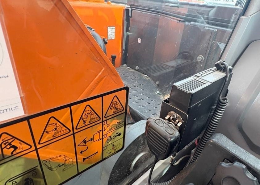 Bager gusjeničar Doosan DX235LCR-5 tulossa Pirkkala: slika Bager gusjeničar Doosan DX235LCR-5 tulossa Pirkkala Bager gusjeničar Doosan DX235LCR-5 tulossa Pirkkala: slika Bager gusjeničar Doosan DX235LCR-5 tulossa Pirkkala