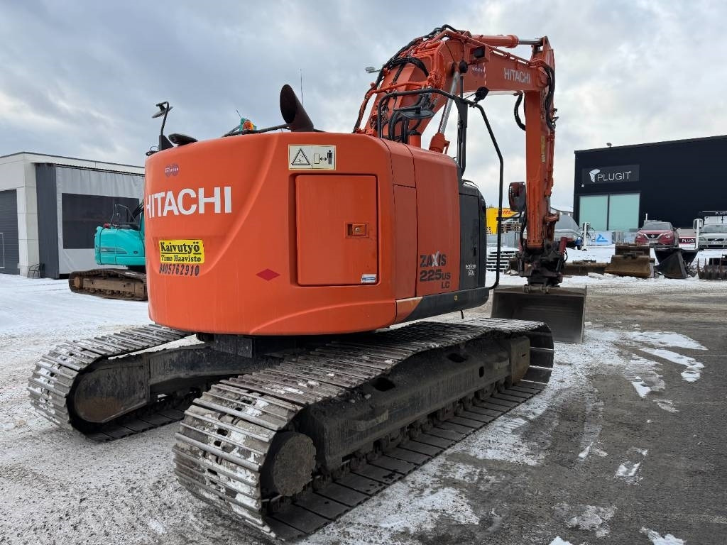 Hitachi ZX225USLC-5B PYÖRITTÄJÄLLÄ - Bager gusjeničar: slika Hitachi ZX225USLC-5B PYÖRITTÄJÄLLÄ - Bager gusjeničar Hitachi ZX225USLC-5B PYÖRITTÄJÄLLÄ - Bager gusjeničar: slika Hitachi ZX225USLC-5B PYÖRITTÄJÄLLÄ - Bager gusjeničar
