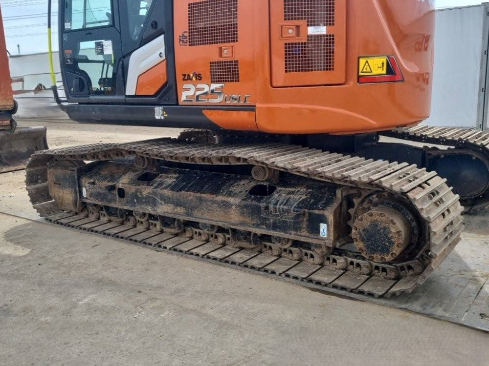 Hitachi ZX225USLC-7 - Bager gusjeničar: slika Hitachi ZX225USLC-7 - Bager gusjeničar Hitachi ZX225USLC-7 - Bager gusjeničar: slika Hitachi ZX225USLC-7 - Bager gusjeničar