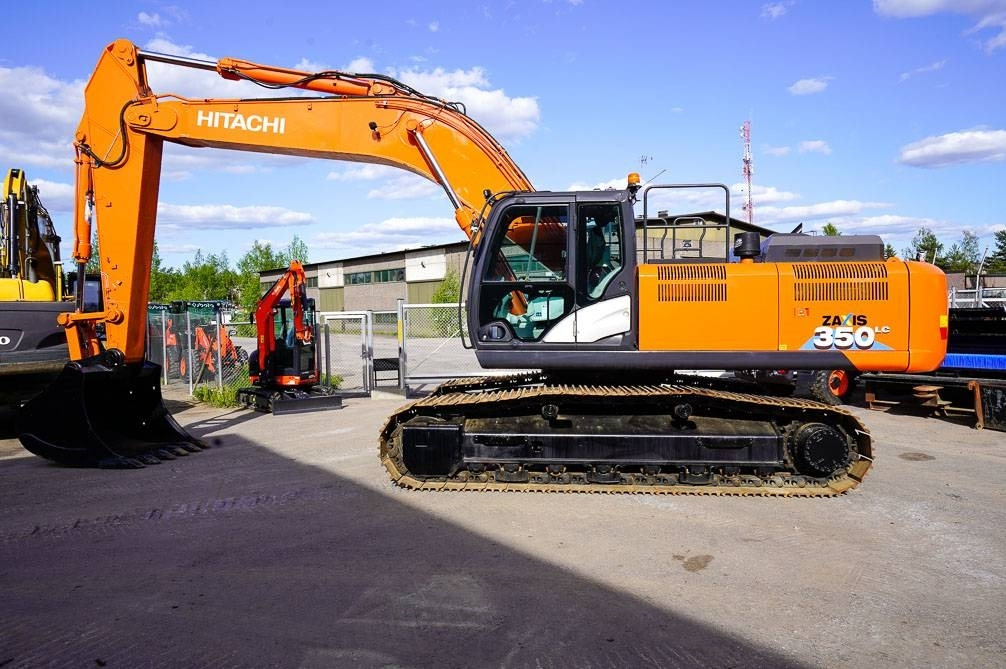 Hitachi ZX350LC-6 UUSI ALAKERTA - Bager gusjeničar: slika Hitachi ZX350LC-6 UUSI ALAKERTA - Bager gusjeničar Hitachi ZX350LC-6 UUSI ALAKERTA - Bager gusjeničar: slika Hitachi ZX350LC-6 UUSI ALAKERTA - Bager gusjeničar