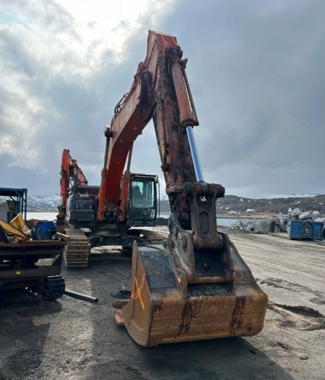 Hitachi ZX350LC-7 - Bager gusjeničar: slika Hitachi ZX350LC-7 - Bager gusjeničar Hitachi ZX350LC-7 - Bager gusjeničar: slika Hitachi ZX350LC-7 - Bager gusjeničar