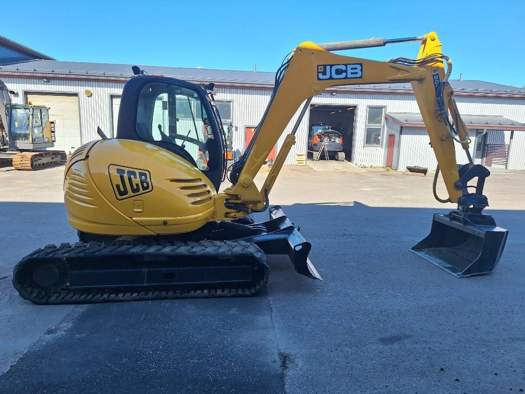 JCB 8080 ZTS KALLISTAJALLA - Mini bager: slika JCB 8080 ZTS KALLISTAJALLA - Mini bager JCB 8080 ZTS KALLISTAJALLA - Mini bager: slika JCB 8080 ZTS KALLISTAJALLA - Mini bager