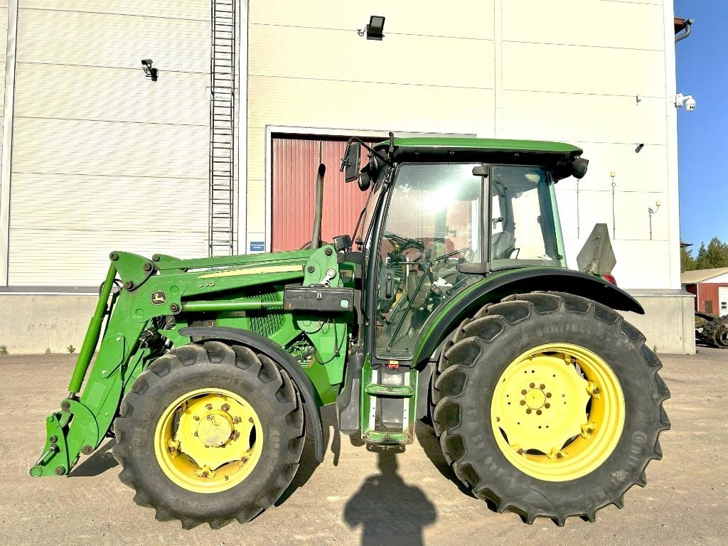 John Deere MYYTY!!SOLD!! 5100M ETUKUORMAAJALLA - Traktor: slika John Deere MYYTY!!SOLD!! 5100M ETUKUORMAAJALLA - Traktor John Deere MYYTY!!SOLD!! 5100M ETUKUORMAAJALLA - Traktor: slika John Deere MYYTY!!SOLD!! 5100M ETUKUORMAAJALLA - Traktor