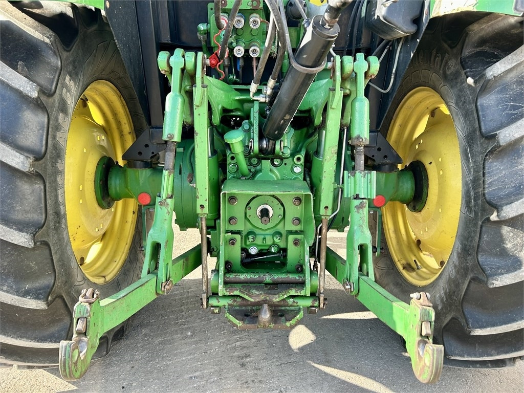 John Deere MYYTY!!SOLD!! 5100M ETUKUORMAAJALLA - Traktor: slika John Deere MYYTY!!SOLD!! 5100M ETUKUORMAAJALLA - Traktor John Deere MYYTY!!SOLD!! 5100M ETUKUORMAAJALLA - Traktor: slika John Deere MYYTY!!SOLD!! 5100M ETUKUORMAAJALLA - Traktor
