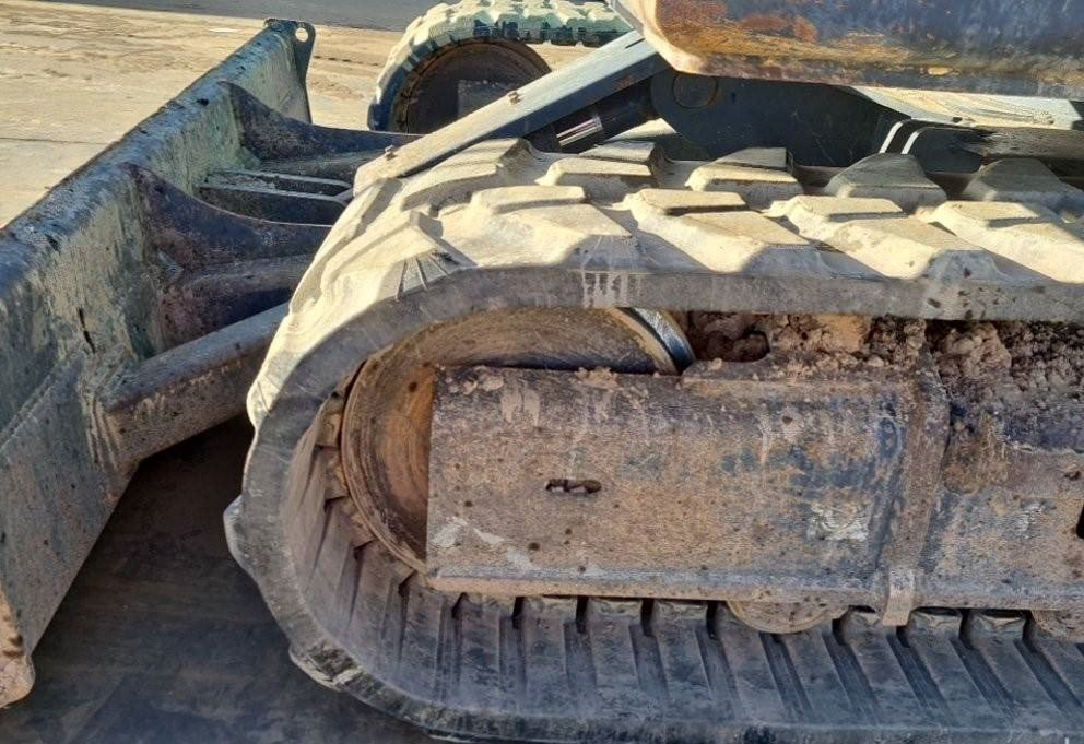Kobelco SK75SR-7 - Mini bager: slika Kobelco SK75SR-7 - Mini bager Kobelco SK75SR-7 - Mini bager: slika Kobelco SK75SR-7 - Mini bager