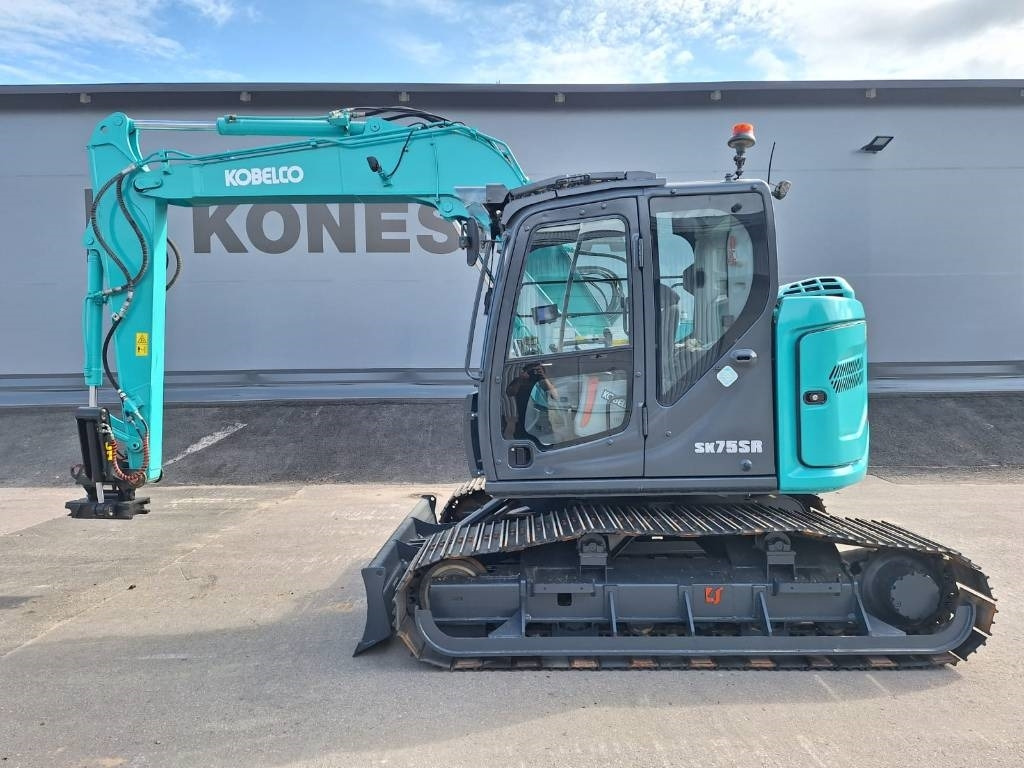 Kobelco SK75SRL-7 -SUOALUSTA- - Mini bager: slika Kobelco SK75SRL-7 -SUOALUSTA- - Mini bager Kobelco SK75SRL-7 -SUOALUSTA- - Mini bager: slika Kobelco SK75SRL-7 -SUOALUSTA- - Mini bager