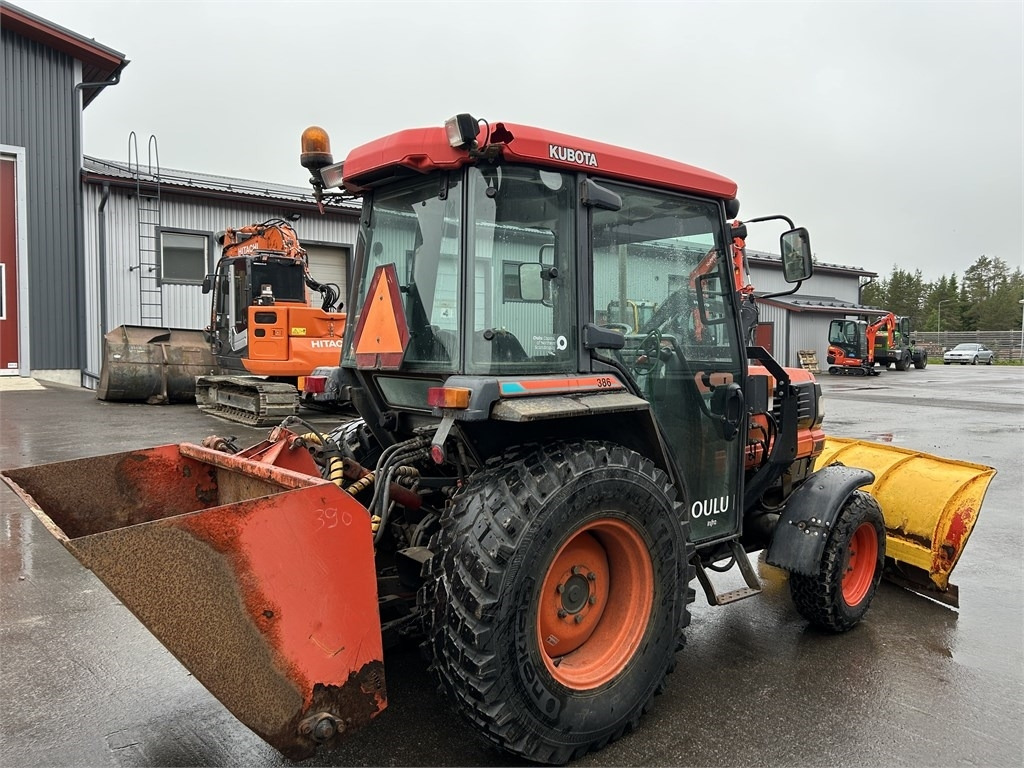Kubota L 3600 AURA JA HIEKOTIN - Općinski traktor: slika Kubota L 3600 AURA JA HIEKOTIN - Općinski traktor Kubota L 3600 AURA JA HIEKOTIN - Općinski traktor: slika Kubota L 3600 AURA JA HIEKOTIN - Općinski traktor