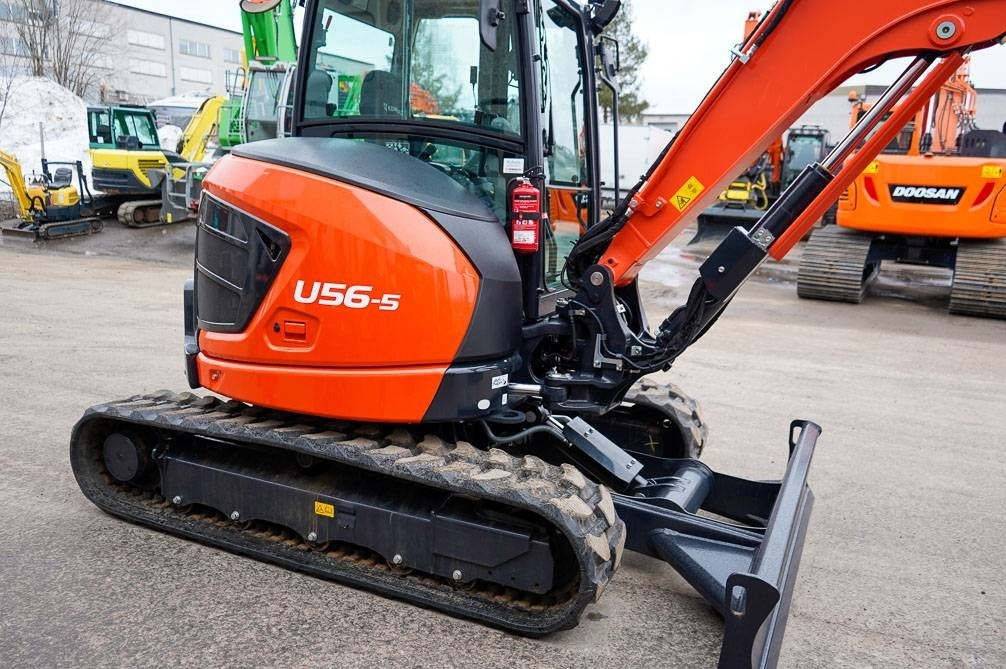 Mini bager Kubota U56-5 VALMIIKSI VARUSTELTU: slika Mini bager Kubota U56-5 VALMIIKSI VARUSTELTU