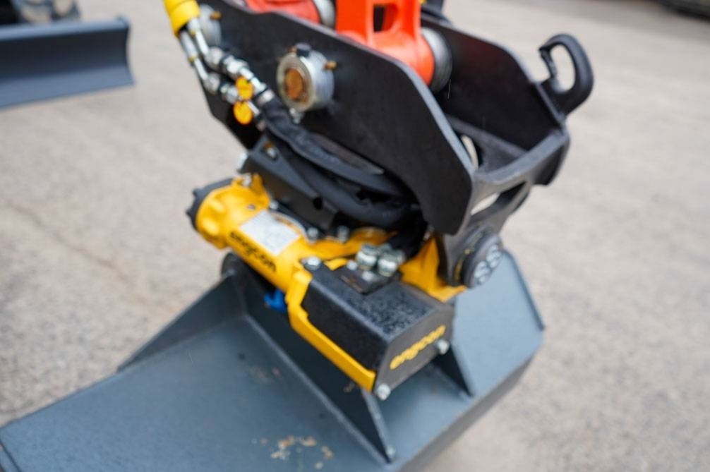 Mini bager Kubota U56-5 VALMIIKSI VARUSTELTU: slika Mini bager Kubota U56-5 VALMIIKSI VARUSTELTU