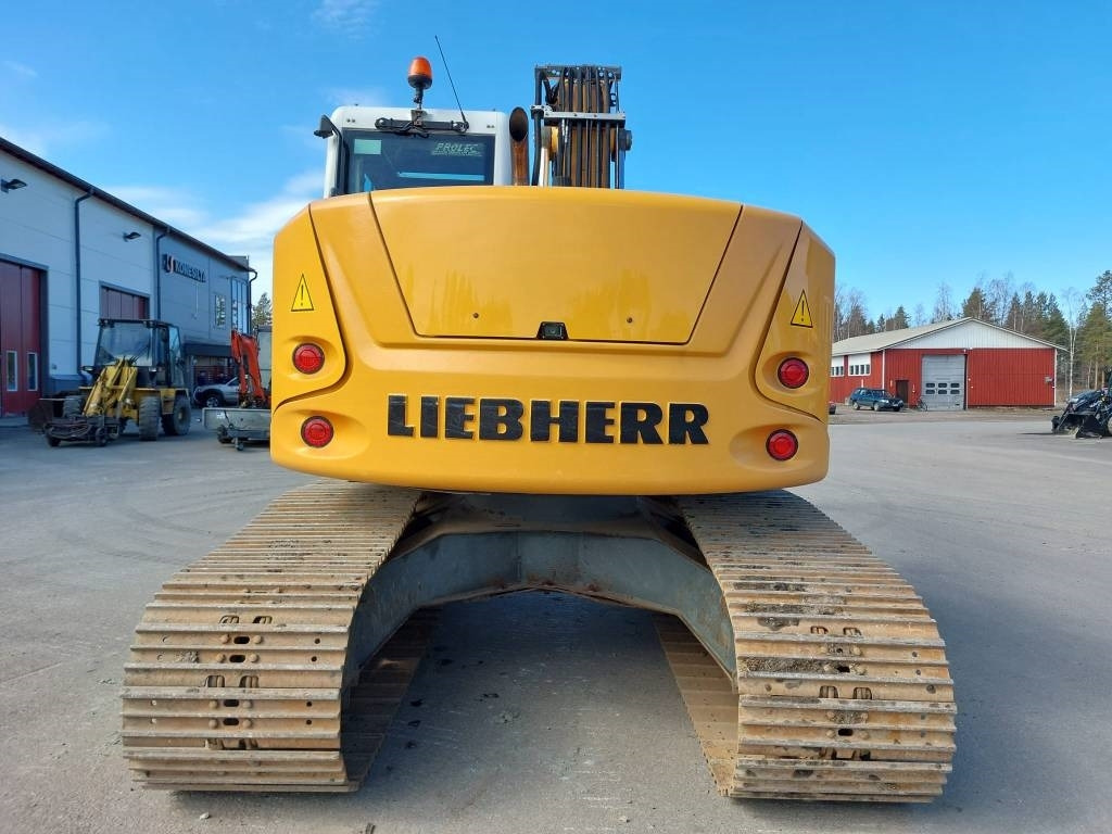 Liebherr MYYTY! SOLD! R914 COMPACT - Bager gusjeničar: slika Liebherr MYYTY! SOLD! R914 COMPACT - Bager gusjeničar Liebherr MYYTY! SOLD! R914 COMPACT - Bager gusjeničar: slika Liebherr MYYTY! SOLD! R914 COMPACT - Bager gusjeničar