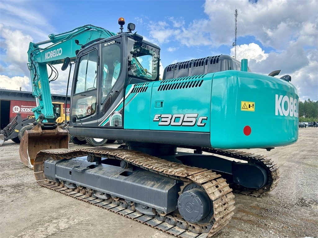 New Holland Kobelco E305C EVO - Bager gusjeničar: slika New Holland Kobelco E305C EVO - Bager gusjeničar New Holland Kobelco E305C EVO - Bager gusjeničar: slika New Holland Kobelco E305C EVO - Bager gusjeničar