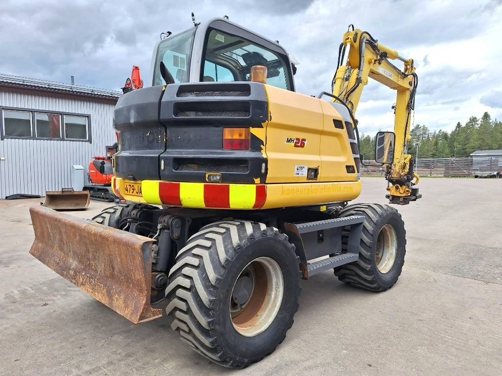 New Holland MYYTY! SOLD! MH2.6 ENGCON PIHDEILLÄ - Bager na kotačima: slika New Holland MYYTY! SOLD! MH2.6 ENGCON PIHDEILLÄ - Bager na kotačima New Holland MYYTY! SOLD! MH2.6 ENGCON PIHDEILLÄ - Bager na kotačima: slika New Holland MYYTY! SOLD! MH2.6 ENGCON PIHDEILLÄ - Bager na kotačima
