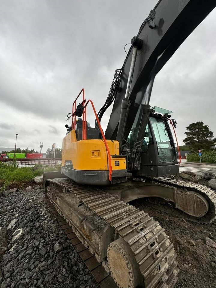 Volvo ECR355EL DOZER TULOSSA - Bager gusjeničar: slika Volvo ECR355EL DOZER TULOSSA - Bager gusjeničar Volvo ECR355EL DOZER TULOSSA - Bager gusjeničar: slika Volvo ECR355EL DOZER TULOSSA - Bager gusjeničar