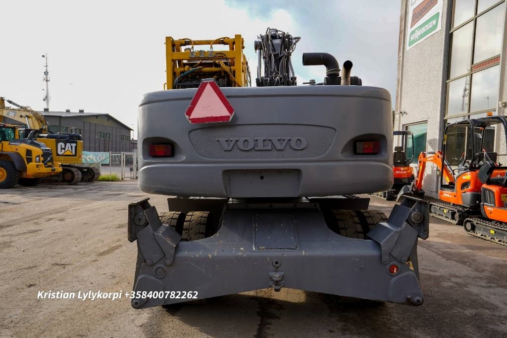 Volvo EW160B NOUSUHYTTI MATERIAALIKONE - Stroj za rukovanje otpadom: slika Volvo EW160B NOUSUHYTTI MATERIAALIKONE - Stroj za rukovanje otpadom Volvo EW160B NOUSUHYTTI MATERIAALIKONE - Stroj za rukovanje otpadom: slika Volvo EW160B NOUSUHYTTI MATERIAALIKONE - Stroj za rukovanje otpadom