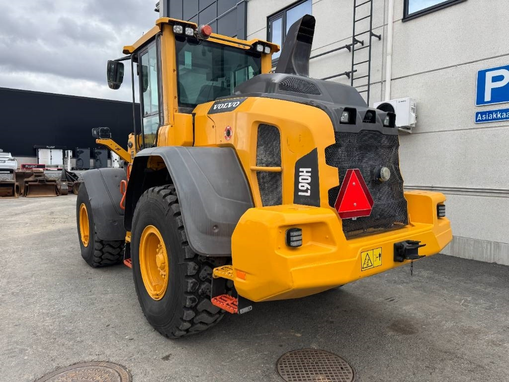 Volvo L 90 H UUSILLA RENKAILLA - Utovarivač na kotačima: slika Volvo L 90 H UUSILLA RENKAILLA - Utovarivač na kotačima Volvo L 90 H UUSILLA RENKAILLA - Utovarivač na kotačima: slika Volvo L 90 H UUSILLA RENKAILLA - Utovarivač na kotačima
